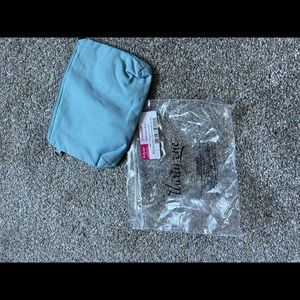 Thirty-one mini zipper pouch